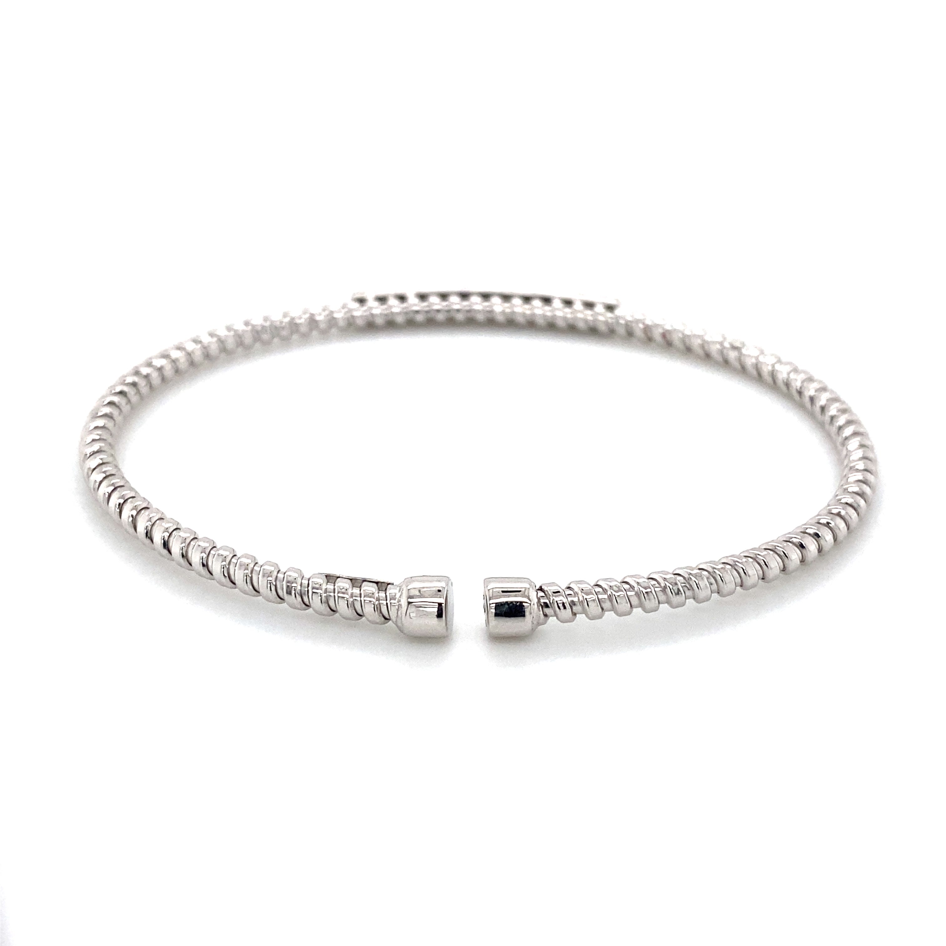 1 Row Bar Bangle - The Diamond Channel