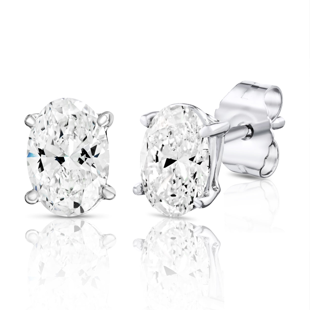 Lab Grown Oval Shape Diamond Stud Earrings